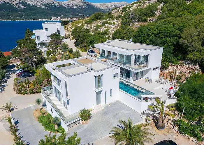 Vila The Oscar Baška